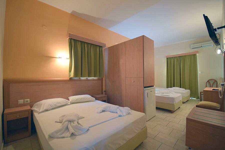 Plaz Hotel Селіанітіка Екстер'єр фото